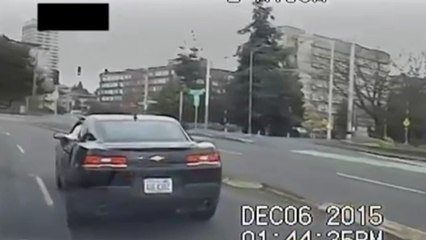 Seattle car chase ends with a crash and gunfire