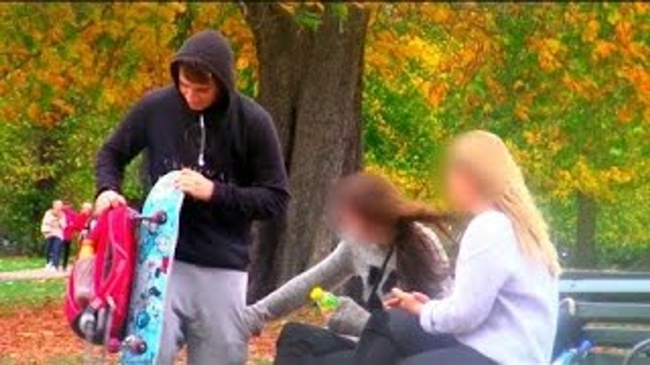 DRAKE Gold Digger Prank (GIRLS EXPOSED EDITION) Fame Diggers 2015 - Pranks 2016