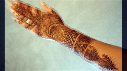 Traditional Indian Bridal Mehendi Henna Art