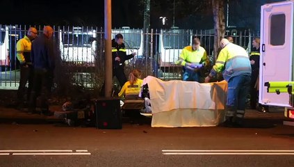 Scooter komt in botsing met lantaarnpaal - RTV Noord