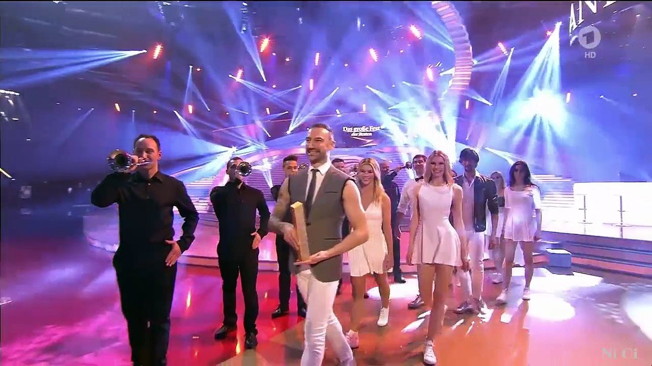 Andrea Berg - Atlantis - Hitmix & Diese Nacht ist jede Sünde wert (Das große Fest der Besten 09.01.2016)