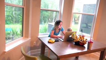 A WHOLE NEW WORLD - MINECRAFT SISTERS EP 1