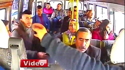 Dolmuşta saniye saniye yankesicilik