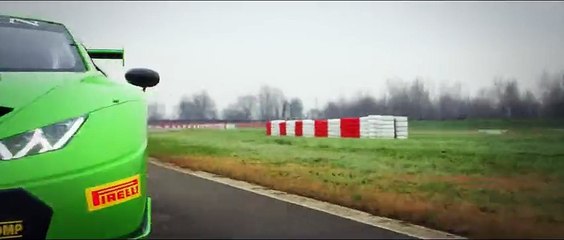 Lamborghini Huracan GT3 : the beast on track !