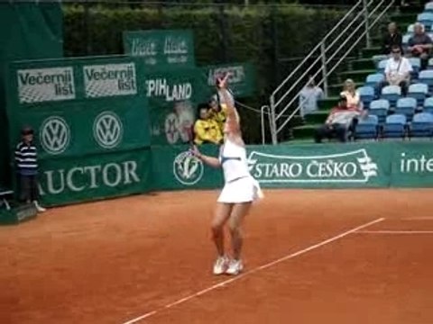 Greta Arn against Petra Martic in Zagreb