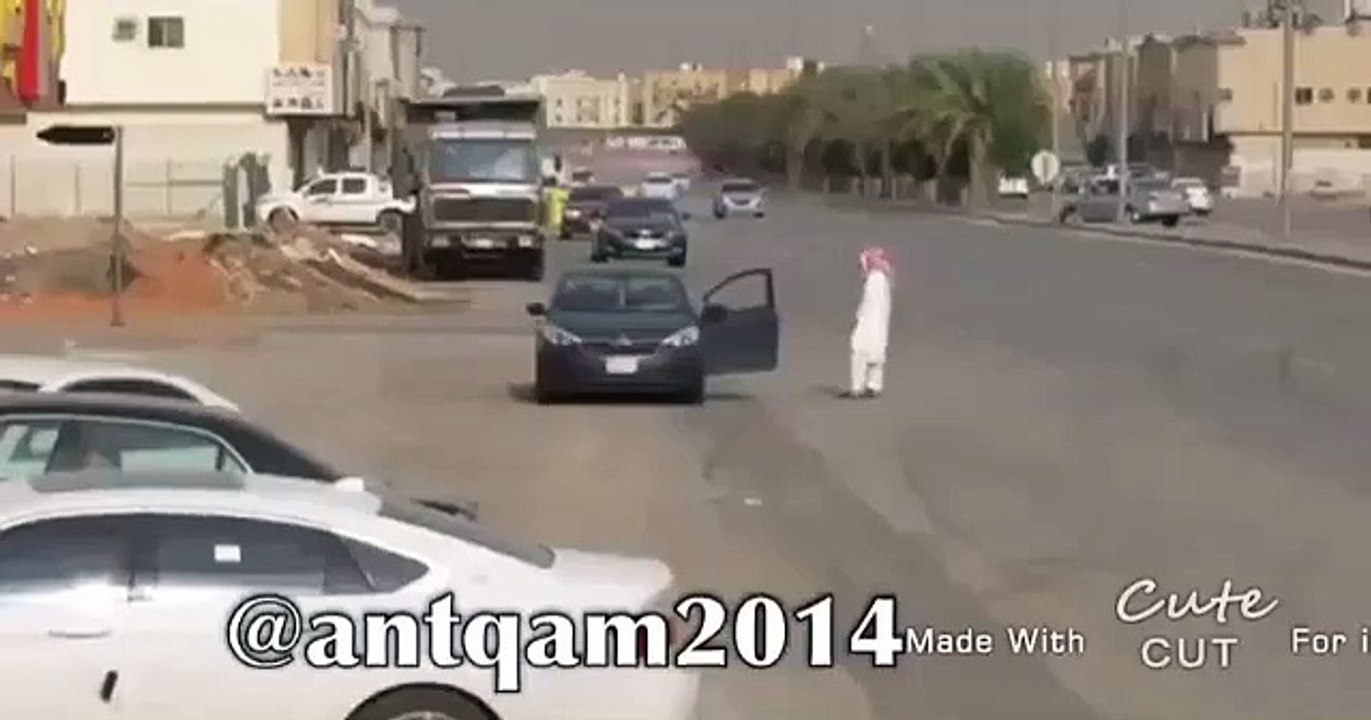 Car Drifting Fail Scene