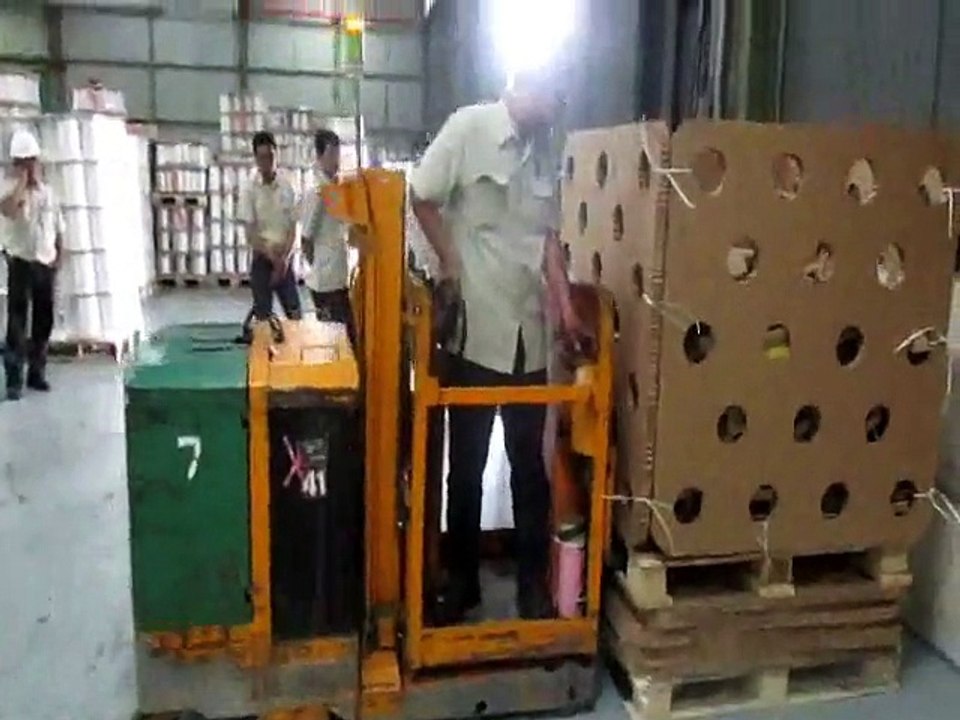 Pelatihan Forklift Sertifikasi Kemnakertrans-TransafeIndonesia-Documentation