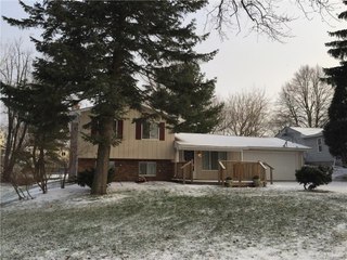 3143 BEAUMONT Drive, Highland Township, MI - $169,900