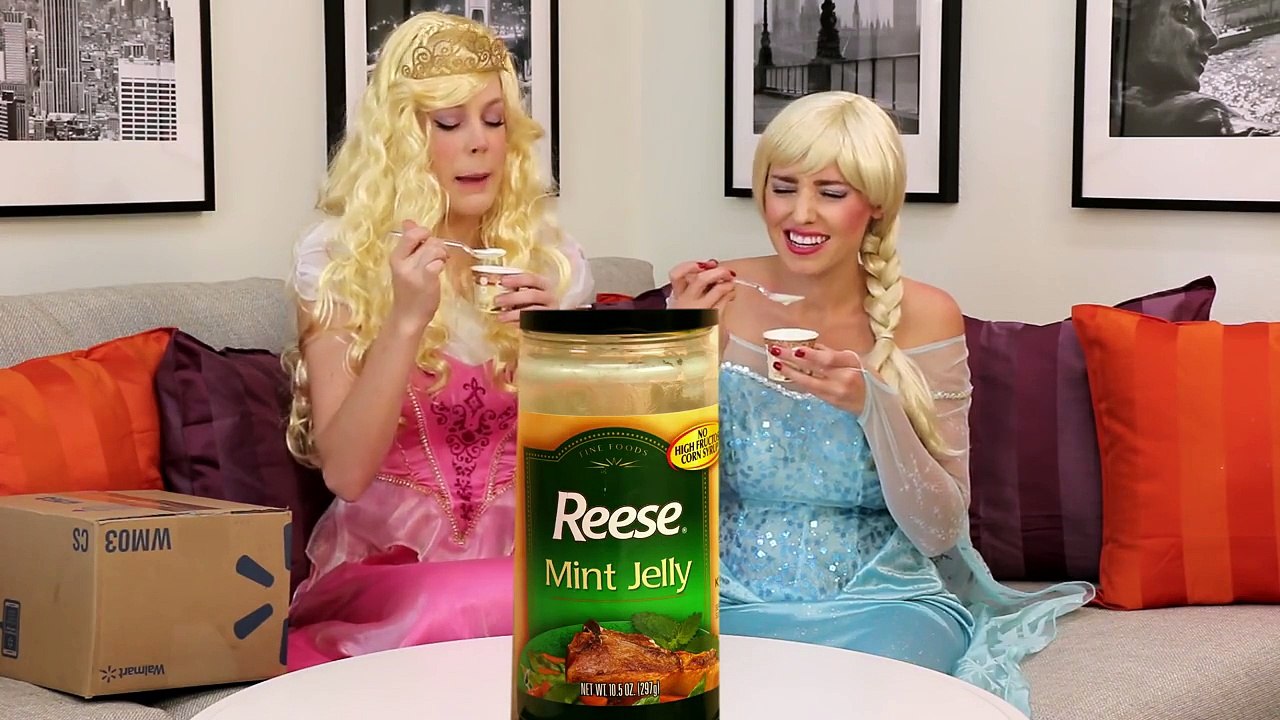 Frozen Elsa vs Aurora Sleeping Beauty Ice Cream Challenge Whats In My Mouth. DisneyToysFan.