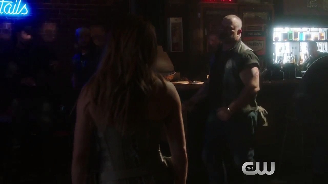 DC's Legends of Tomorrow 1x01 Sneak Peek - Pilot, Part 1