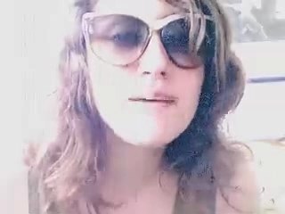 spitting like a fool (white girl can rap)