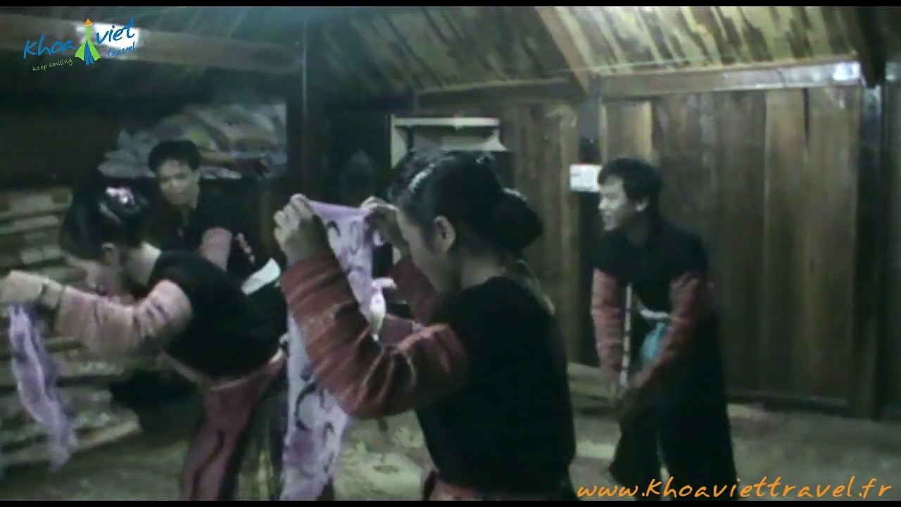 Discovery traditional dances of ethnies H'Mong in Mai Chau - Vietnam Travel