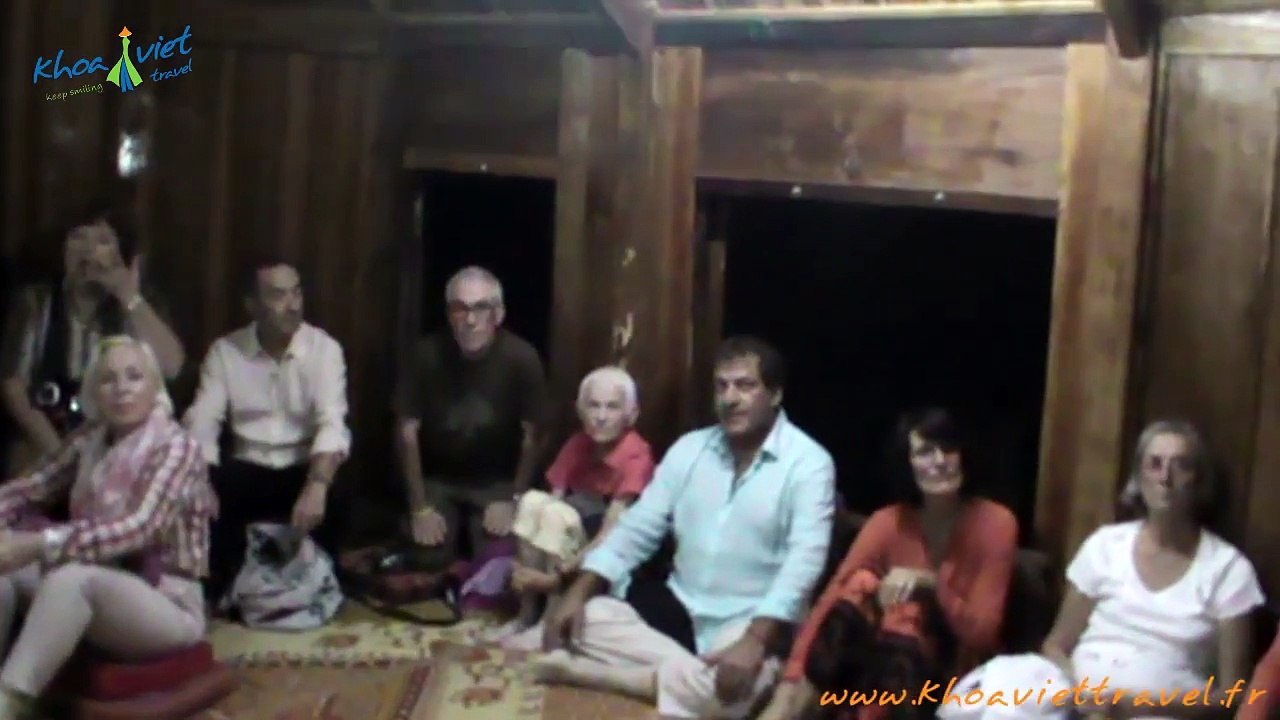 Discovery dances of daily life of ethnie Thai in Mai Chau, Vietnam Travel