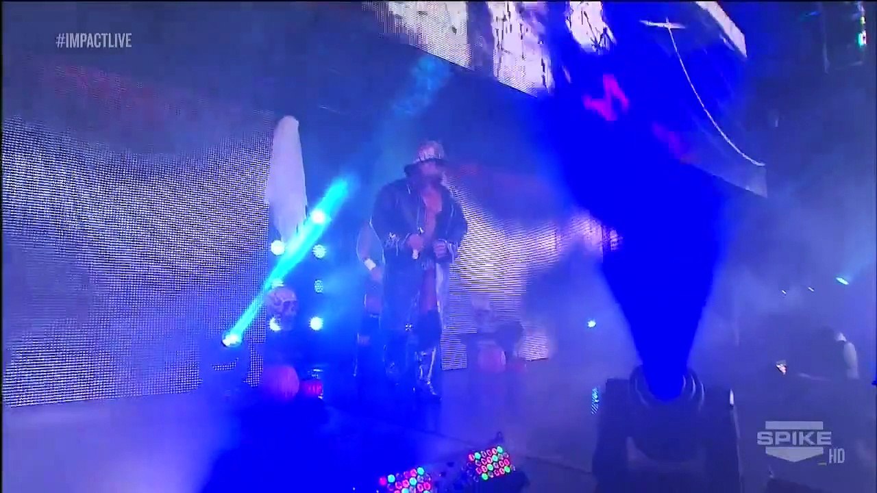 720pHD: iMPACT Wrestling 10.31.13: Christy Hemme