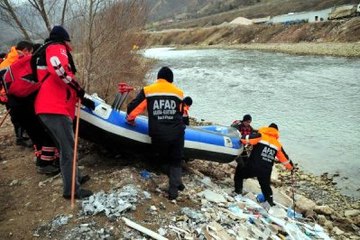 Kayıp 2 Çocuk İçin Kelkit Çayı'nda Yeniden Arama Başlatıldı