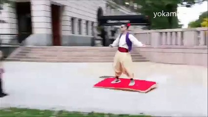 Adam Halıyla Uçuyor SUPER