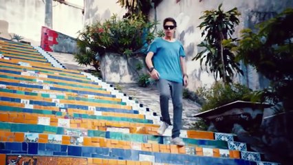 Cette pub de Pepsi avec Messi, sur une musique de David Bowie