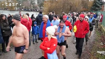 =tasr= NITRA_OTUZILCI_LADOVE MEDVEDE 11.1.2016