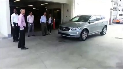 'Self Parking' Car Runs Guys Over In Demonstration