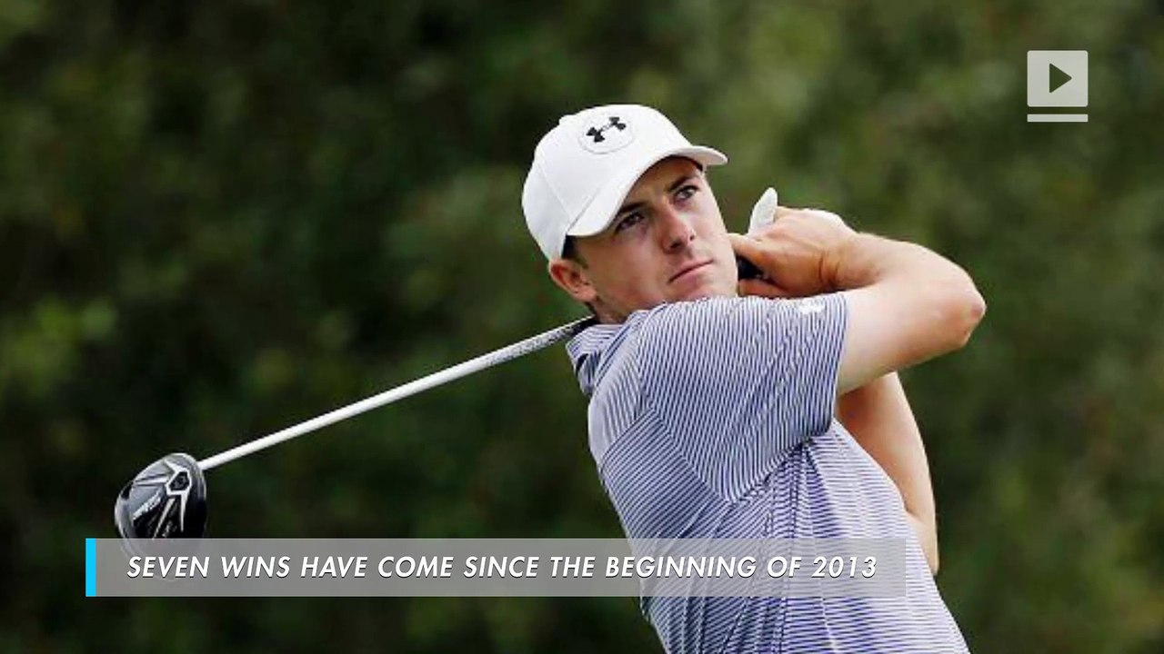 Spieth shoots near-record 30 under, wins Tournament of Champions