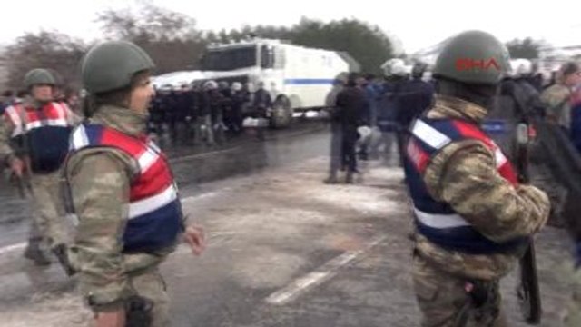 Siirt Şırnak'a Gitmek İsteyen 100 Araçlık Konvoya İzin Verilmedi-Ek