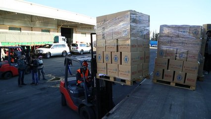 مساعدات إنسانية لثلاث بلدات سورية محاصرة