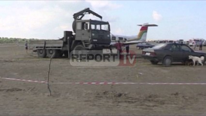 Report TV - Avioni me drogë në Divjakë Akuza: 15 vite burg pilotit italian