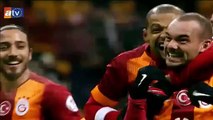 Felipe Melo Sneijder'in Kulağını Isırıyor Galatasaray-Torku Konyaspor