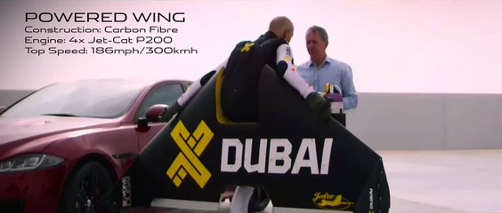 La Jaguar XJR en duel avec l’homme volant