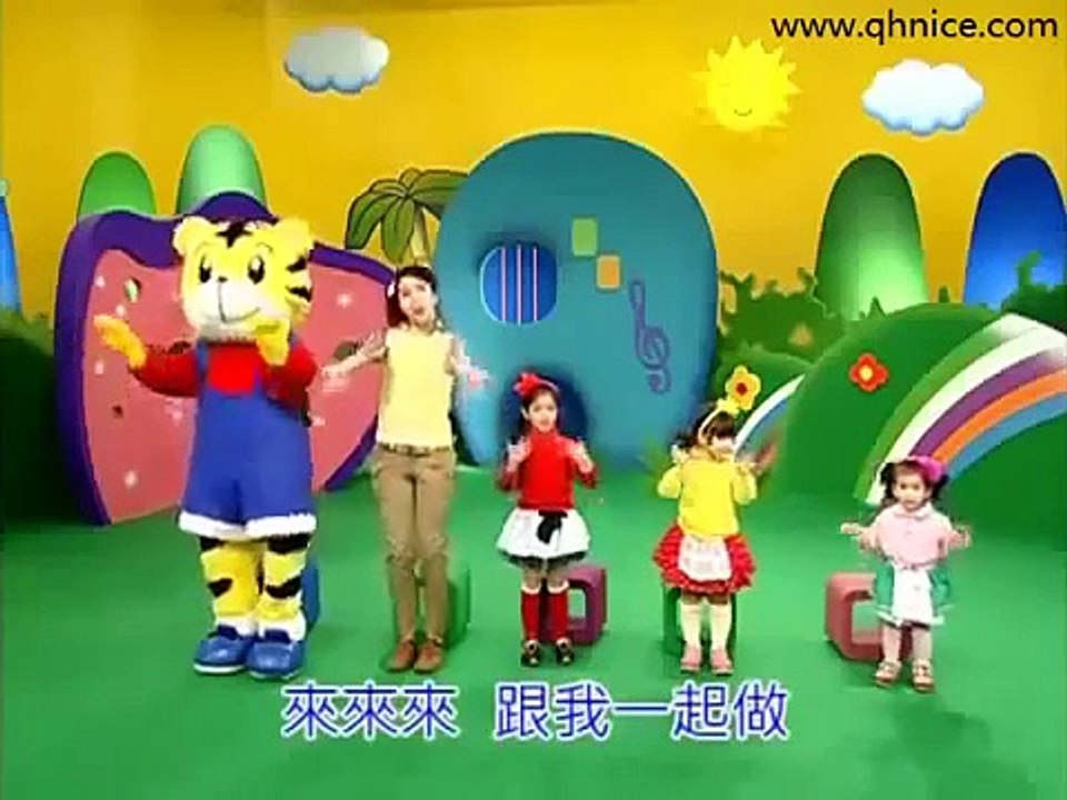 巧虎ABC Bubbles 05 Play with me I listen to mommy Follow Me Stop Lets Go Out Lets Say