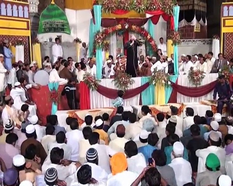 Aaqa Merian Akhyan Madinay wich By Shahbaz Qamar Fareedi