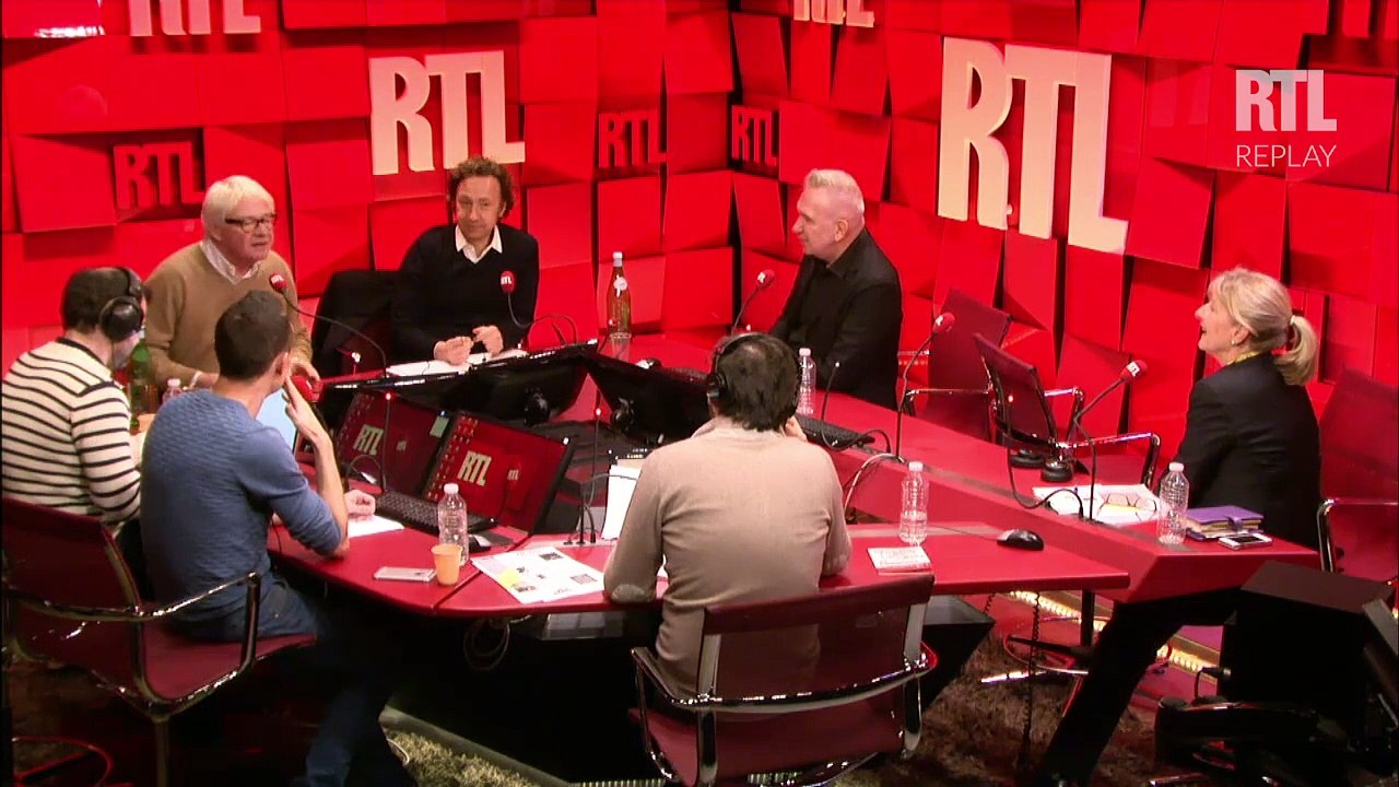 A la bonne heure - Stéphane Bern et Jean Paul Gaultier - Mercredi 9 Décembre 2015 - Partie 3