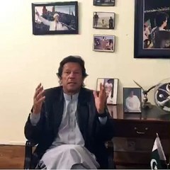 Aap Phaty Purane Kapry Kyu Pehnty Hain? :: Imran Khan's Brilliant Answer