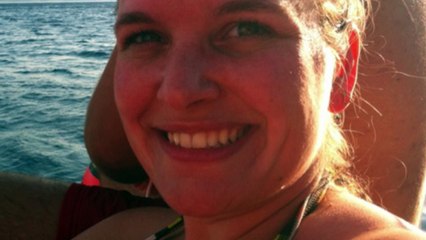 D!CI TV - Les hommages se multiplient envers les personnes décédées dans les attentats parisiens