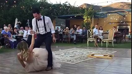 magician Groom and Bride dance