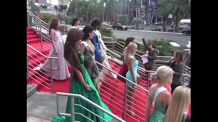 Clip Tranh cãi vì chiến lược tỏa sáng của Phạm Hương