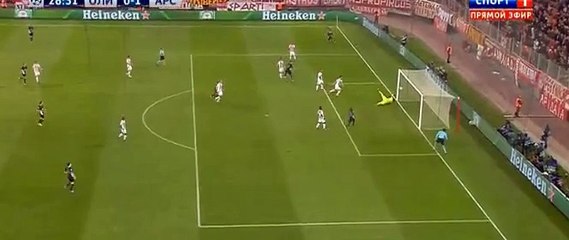 Olivier Giroud Goal - Olympiakos Piraeus 0 - 1	 Arsenal - 09/12/2015