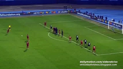 Xabi Alonso Free_Kick Chance - Dinamo Zagreb v. Bayern Munich 09.12.2015 HD