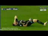 Giroud Gets Injured Olympiakos vs Arsenal (UCL) 2015