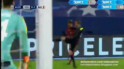 Robert Lewandowski Goal - D. Zagreb 0 - 1 Bayern Munich - 09_12_2015