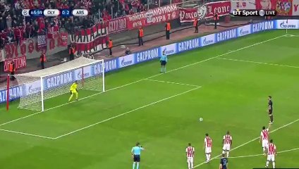 Olivier Giroud Goal - Olympiakos Piraeus 0-3 Arsenal - 09-12-2015 [gol] Group Stage