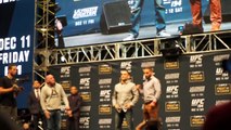 UFC 194 CONOR MCGREGOR vs. JOSÉ ALDO FACE OFF
