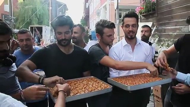 Sete Bayram Burak Özçivit ve Murat Boz ile Geldi