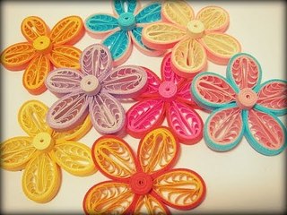 Quilling Made Easy # How to Make Quilling Teary loops flower using Comb -Paper comb quilling_19