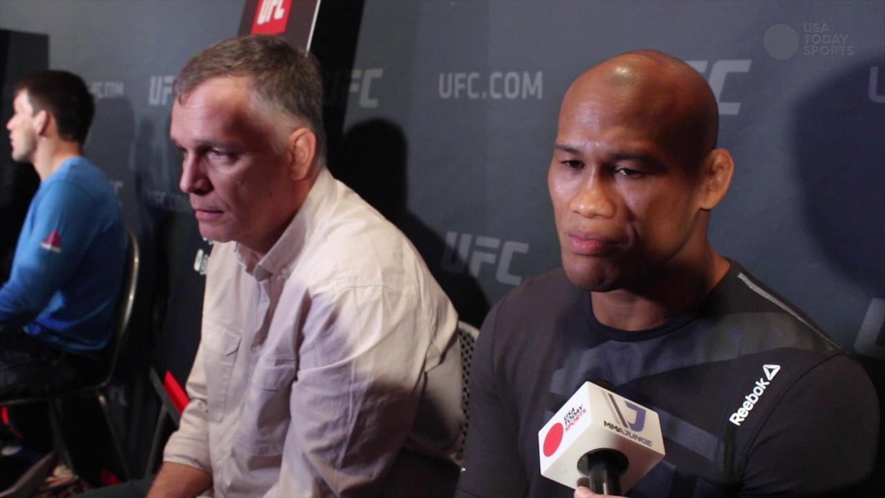 Ronaldo 'Jacare' Souza expecting a title shot with UFC 194 win