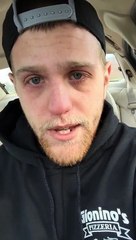 Pizza Delivery Man Overcome With Emotion After Receiving This Tip