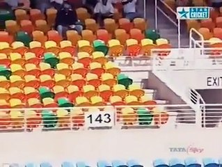 Imran nazir 160 agains zimbabve i 2007 cricket world cup