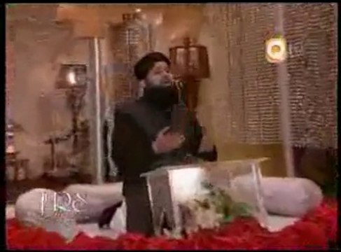 Aye Gumbad e Khazra ke makeen Waqt-e-Madad Hai - Full Quality HD Official Naat by Owais Raza Qadri