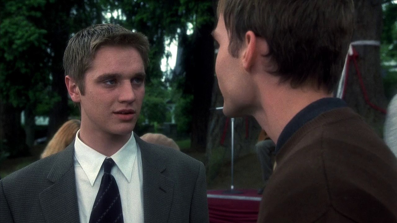 Sample-Final Destination 1 (2000) - Wonderful Movie. By: Said Akhtar