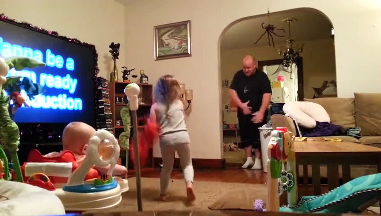 Kids cry tears of joy after mom finds missing cat
